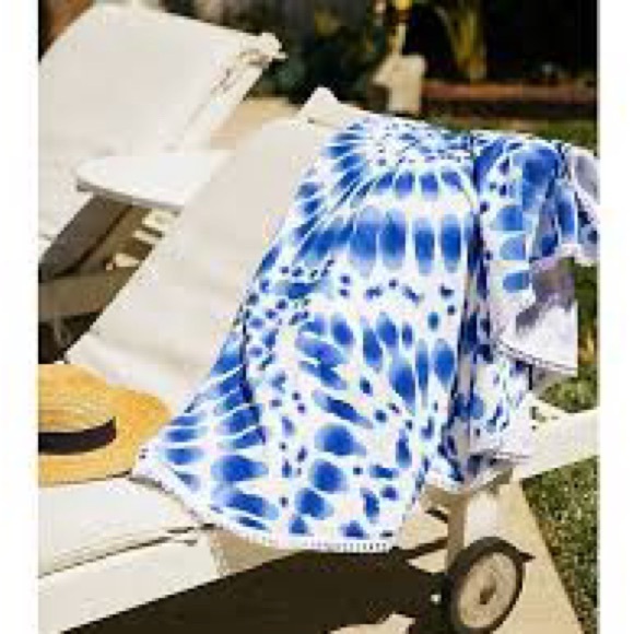 NWT indigo round beach towel - Picture 3 of 4